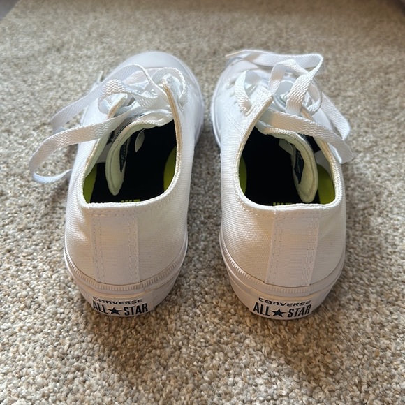 White Converse with Lunarlon - Picture 6 of 7